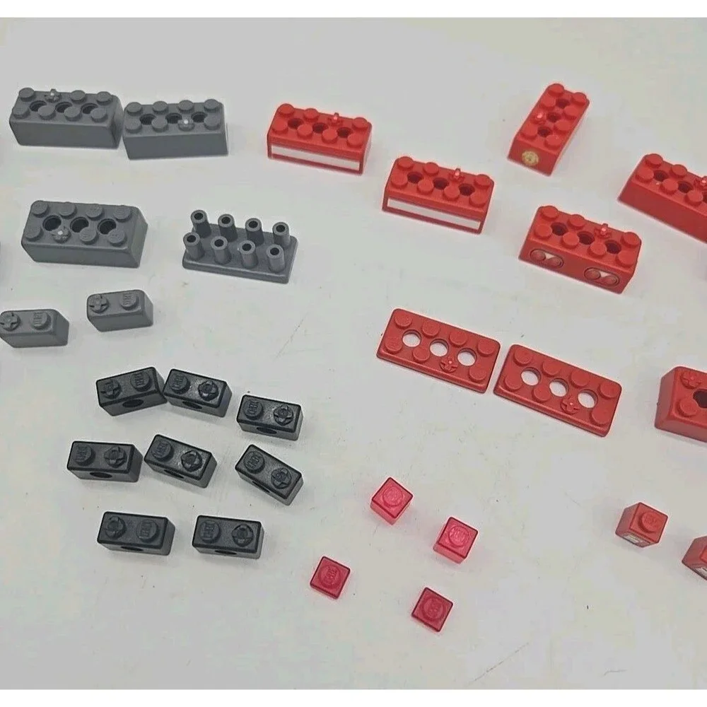 K'nex 39 Replacement Assorted Pieces Red Black Gray Bricks Miscellaneous Parts